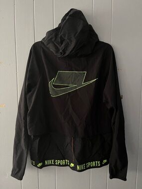 NWOT Nike Black Jacket with Neon Green Mesh Lining